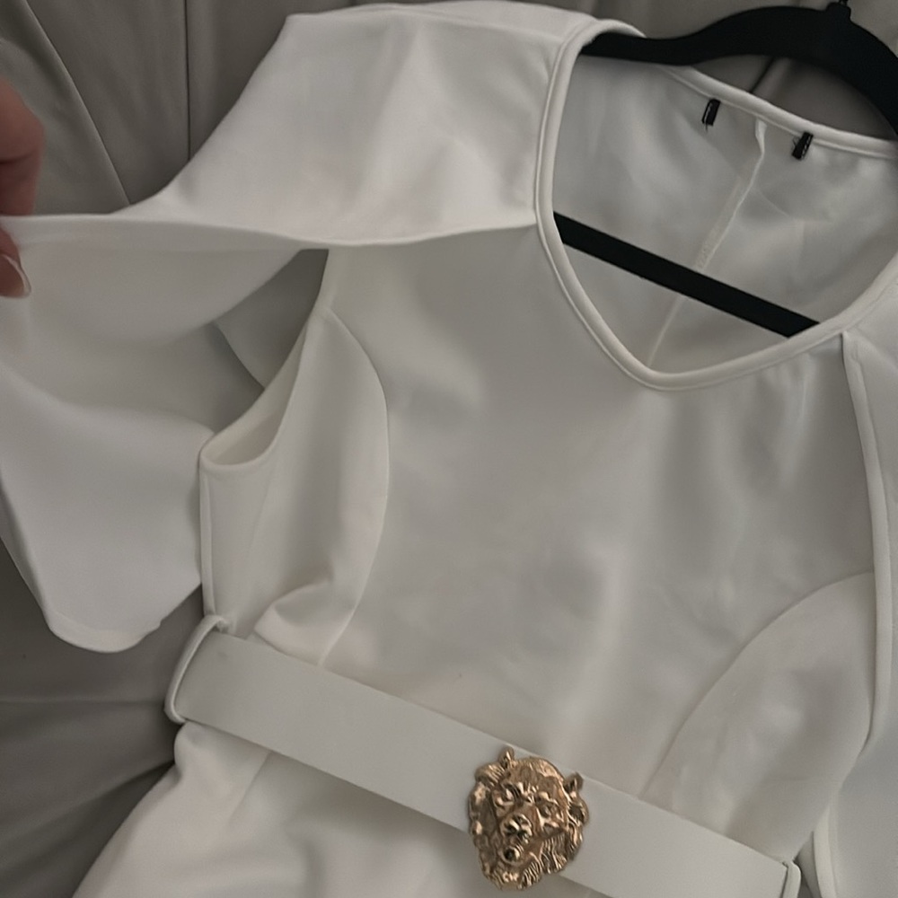 Women’s Dress - Picture 3 of 7